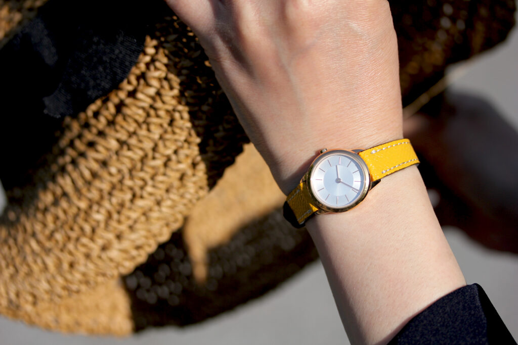 シギーラレモンイエロー画像