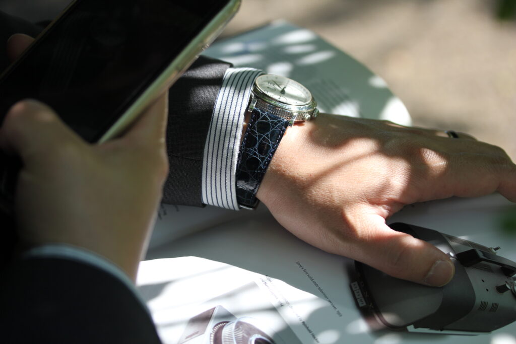 ケイマンインディゴ画像